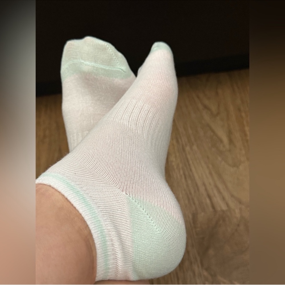Women’s Low-Cut Ankle Socks in White with Light Mint - Picture 2 of 3